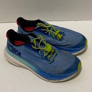 Hoka One One Y Clifton 9 Youth Running Shoes Size 5MD.